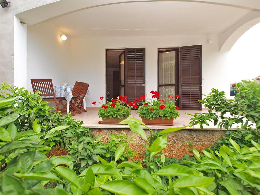 Apartments Milio 1105 Fazana Exterior photo